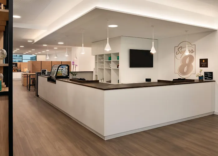 Super 8 By Wyndham Augsburg